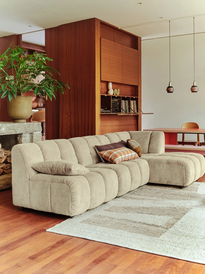 2324_collection_hkliving_shoot_2_lr.jpg