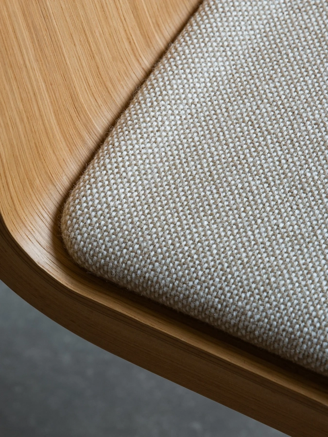 MENU_Ready_Dining_Chair_9.webp