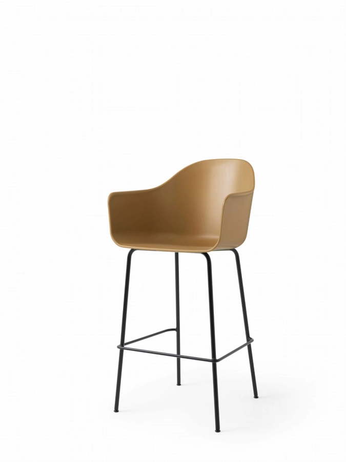 9345849-Harbour-Chair-Bar-Khaki-Black_Angle_new.jpg