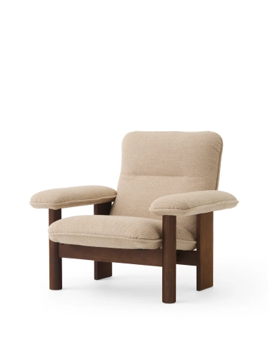 8051000-000000ZZ_Brasilia_Lounge_Chair_Dark_Stained_Oak_Boucle_02_Angle.webp