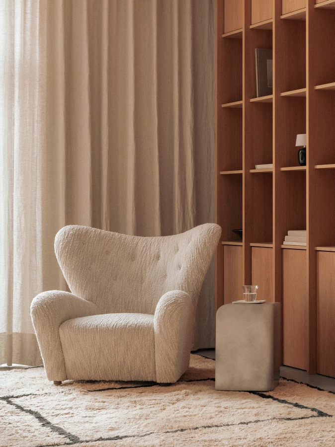 Audo_The_Tired_Man_Volume_Side_Table_Curiosity_Cabinet_93.webp