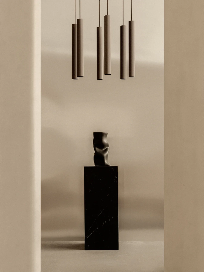 Audo_PlinthTall_CollapseVase_TubulaireChandelier_12.webp