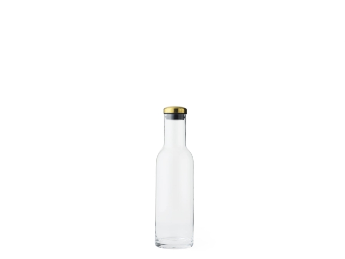 4680839_bottle carafe w. brass lid_01.jpg