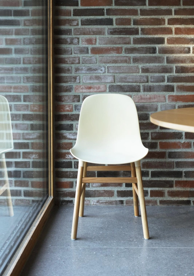 2024_Form_Chair_Oak_Cream.jpg