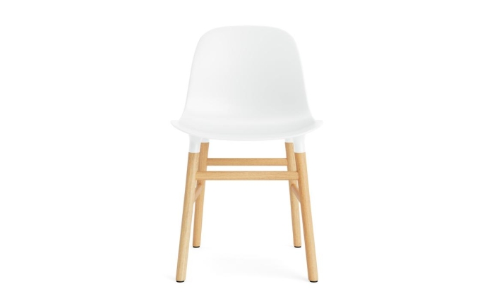 602816_Form_Chair_Oak__02.jpg