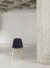 2021_Form_Chair_Oak_Full_Uph_JA002_01.jpg