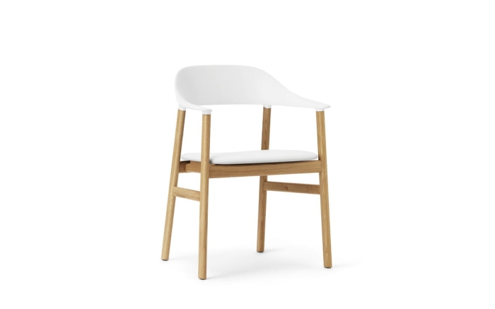 1401046_Normann_Copenhagen_Herit_Armchair_Upholstery_Oak_Spectrum_Leather_White_01.jpg