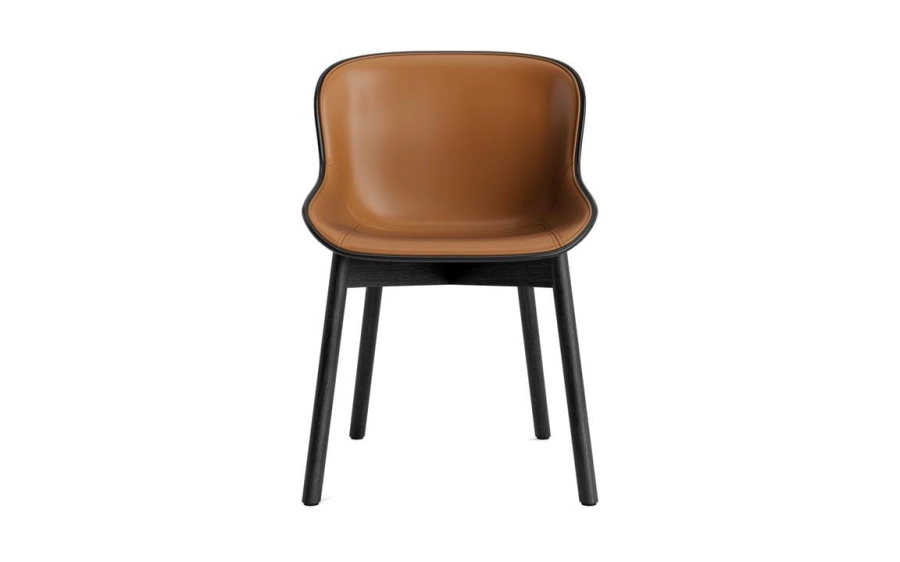 708497_Hyg_Chair_Front_Upholstery_Black_&_Black_Oak_Ultra_41574_02.jpg