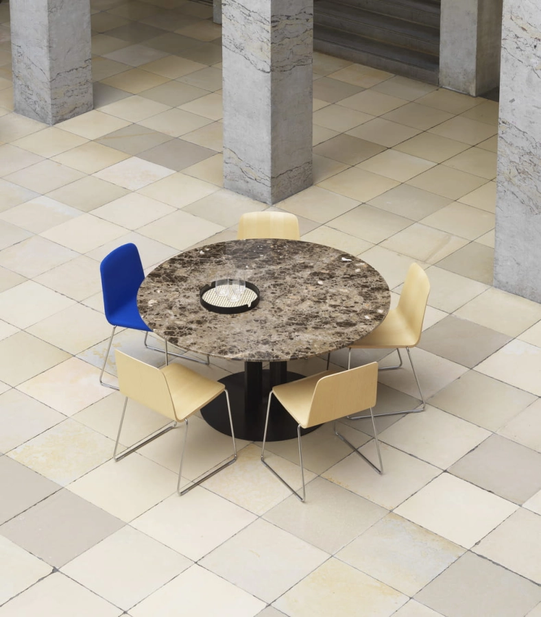 2021_Scala_Table_H75_Ø150cm_Marble_Coffee_Just_Chair_01.jpg