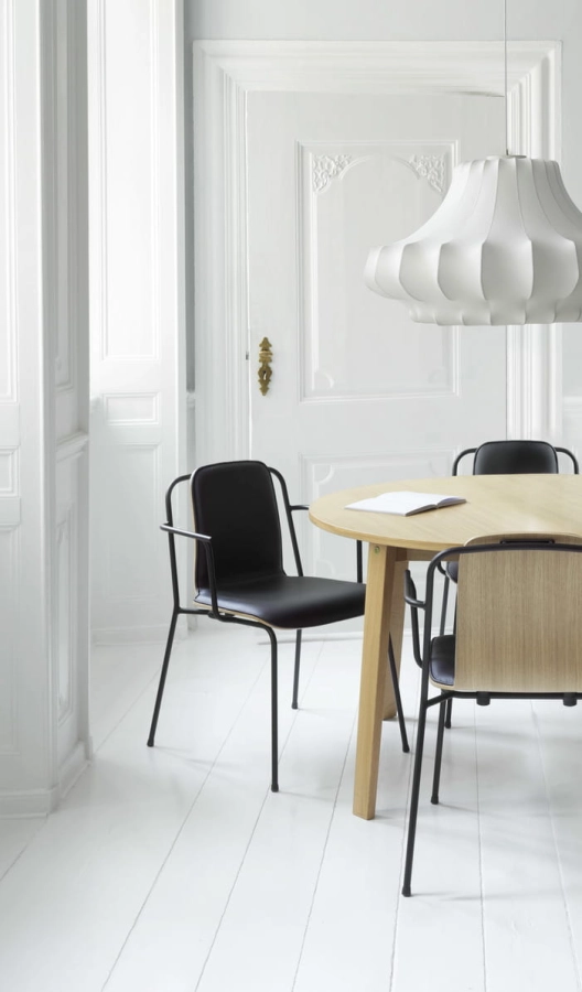 2020_Normann_Copenhagen_Studio_Armchair_Ultra_41599_Slice_Table_Phantom_Lamp 2.jpg