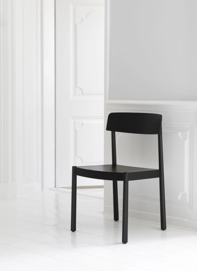 2020_Timb_Chair_Black_02.jpg