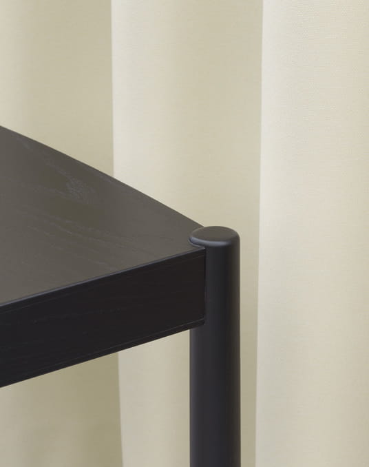 2020_Timb_Chair_Black_03.jpg