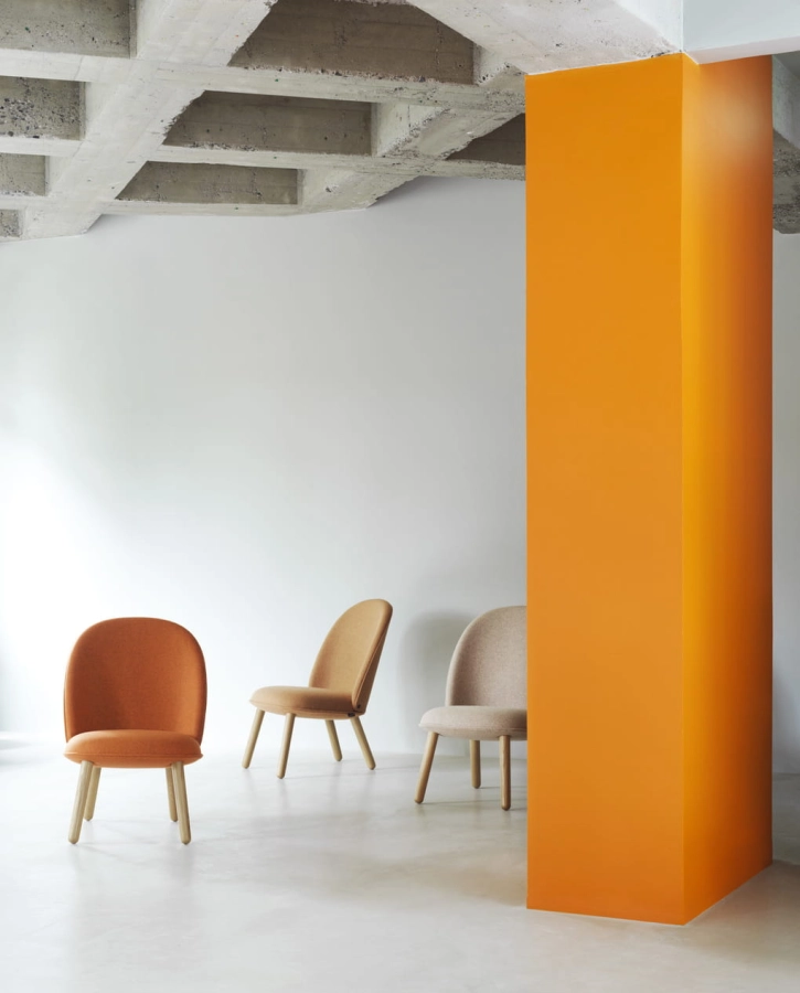 2022_Ace_Lounge_Chair_Oak_Divina_Melange_3_527_Divina_Melange_3 517_Divina_Melange_3_547.jpg