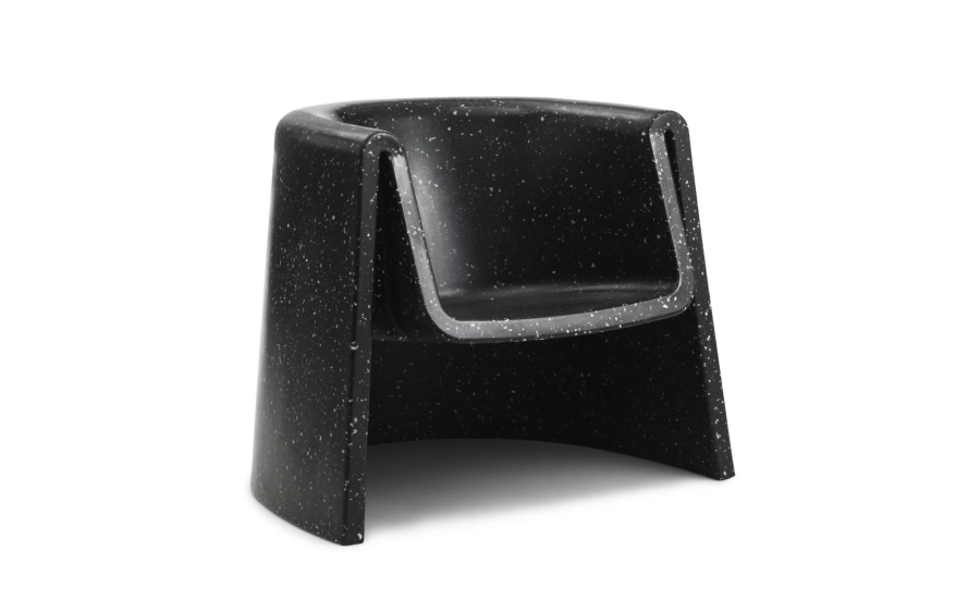 609402_Bit_Lounge_Chair_Black_02.jpg