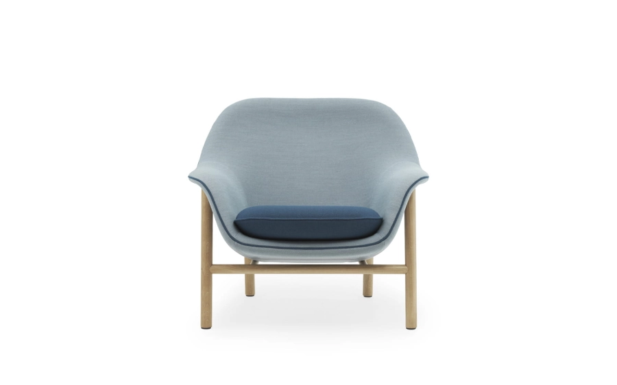 Drape_Lounge_Chair_Low_Oak_Steelcut_Trio_3_713_Vidar_733_02.jpg