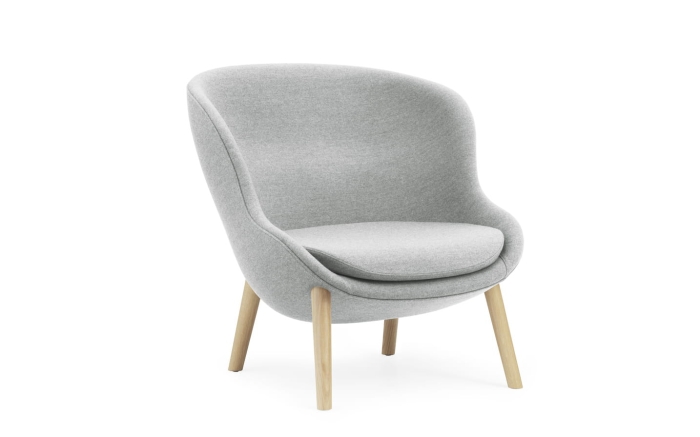 709132_Hyg_Lounge_Chair_Low_Oak_LDS16_01.jpg