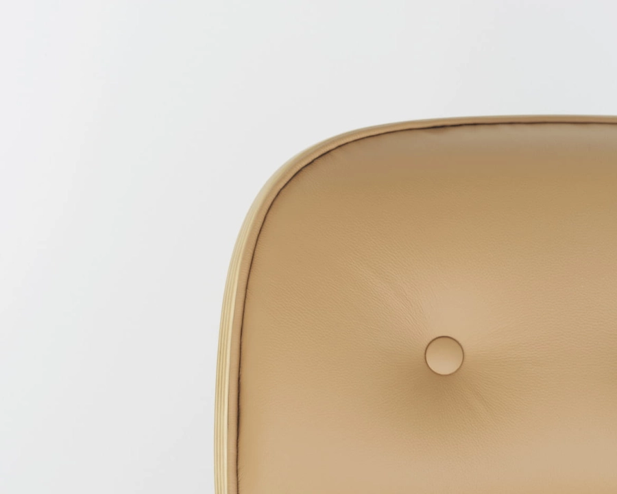 2021_Pad_Lounge_Chair_High_Swivel_Alu_Oak_Ultra_41571_02.jpg