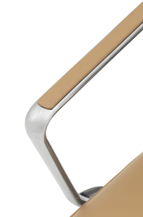 605472_Pad_Lounge_Chair_High_Swivel_Alu_Oak_Ultra_41571_04.jpg