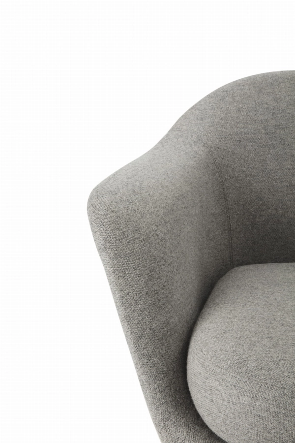 603495_Normann_Copenhagen_Sum_Armchair_Alu_Main_Line_Flax_Cambden_MLF_26_05.jpg