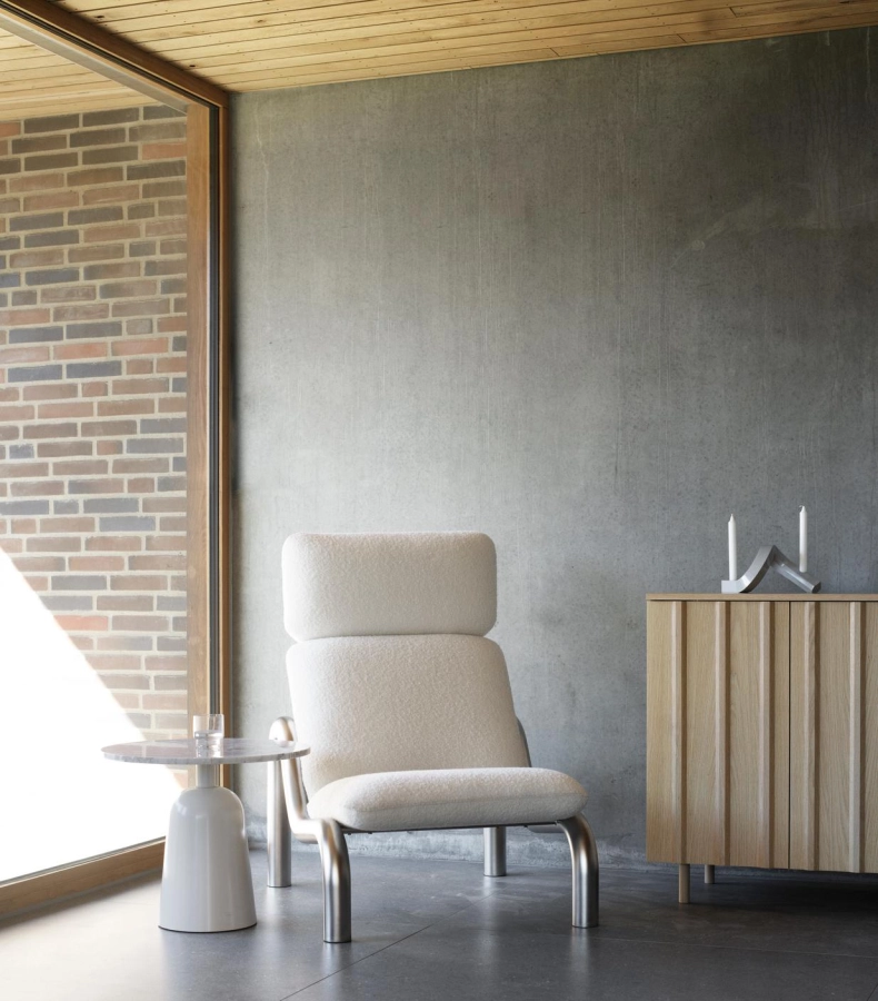 2024_Tube_Chair_Turn_Table_White_Marble_Rib_Sideboard_Oak_Crooked_Two_Light_Grey_01.jpg