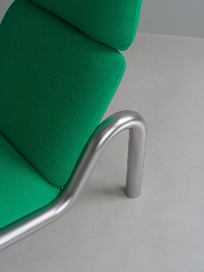 2024_Tube_Lounge_Chair_Vidar_932_Bright_Green_Detail_02.jpg