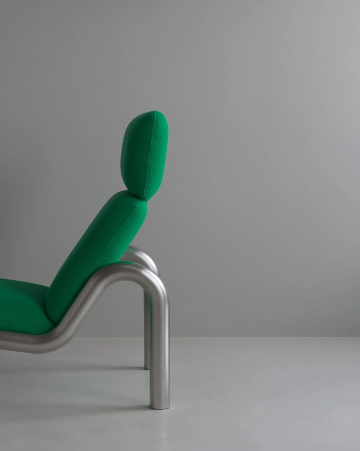 2024_Tube_Lounge_Chair_Vidar_932_Bright_Green_Detail_04.jpg