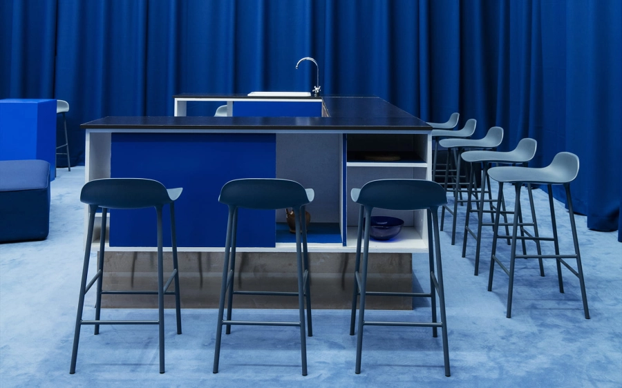 NORMANN COPENHAGEN krzesło barowe FORM STEEL