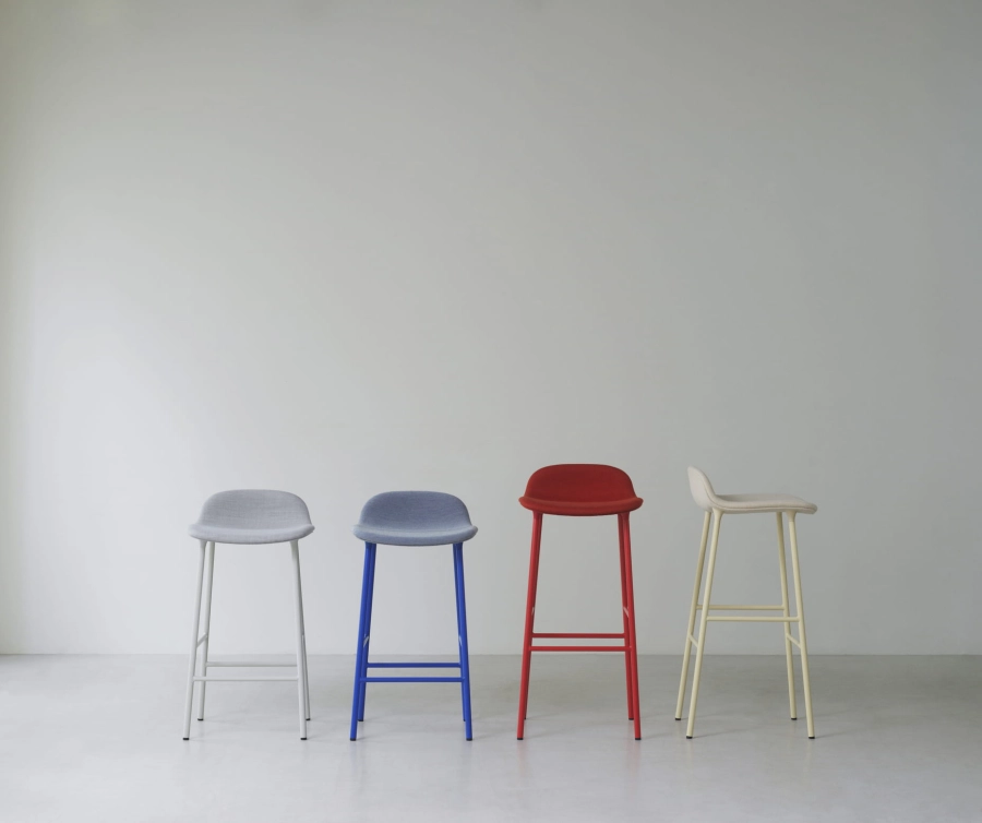 2023_Form_Barstool_65cm_75cm_02.jpg
