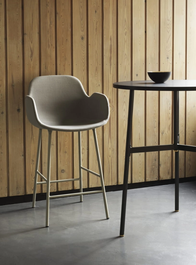 2020_Form_Bar_Armchair_65cm_Full_Uph_Steel_Grey_ZAP17_02.jpg