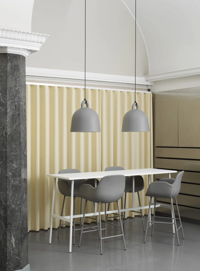 2020_Form_Bar_Armchair_65cm_Full_Uph_Steel_Grey_ZAP17_Union_Table_Bell_Lamp_01.jpg