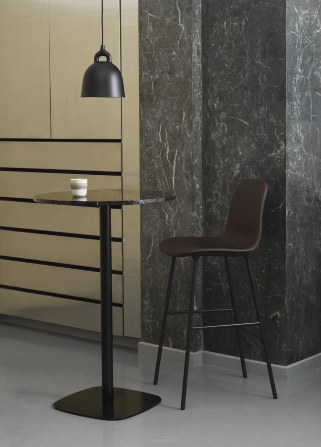 2020_Form_Bar_Chair_75cm_Full_Uph_Steel_Black_Ultra_41597_01.jpg