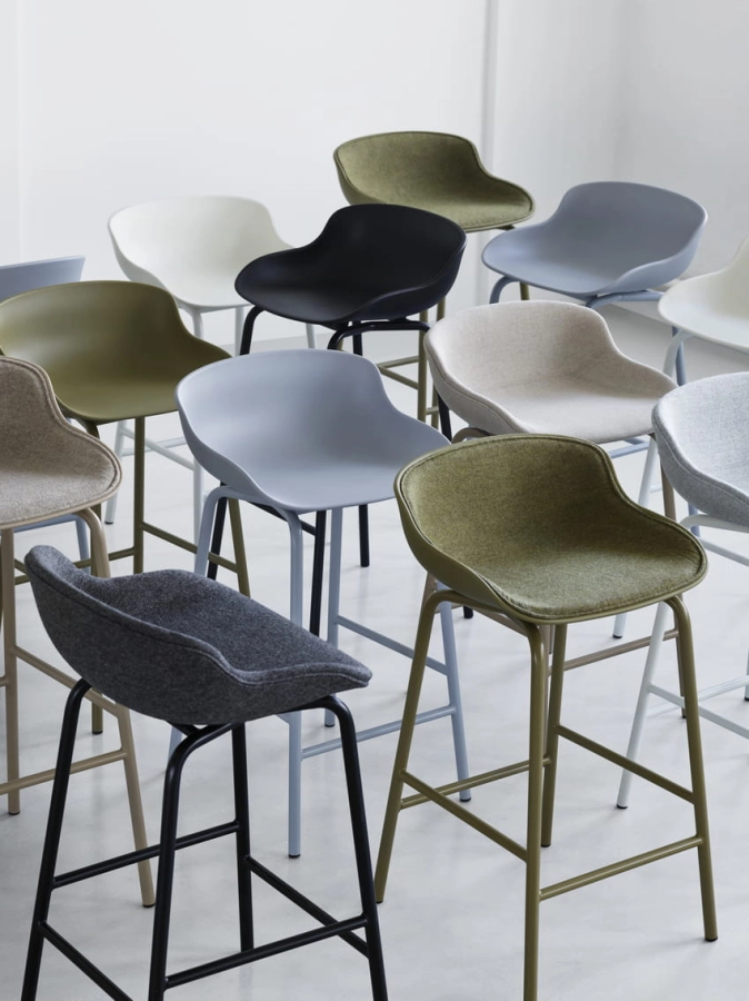 6040_Normann_Copenhagen_Hyg_Barstool_Group_01.jpg