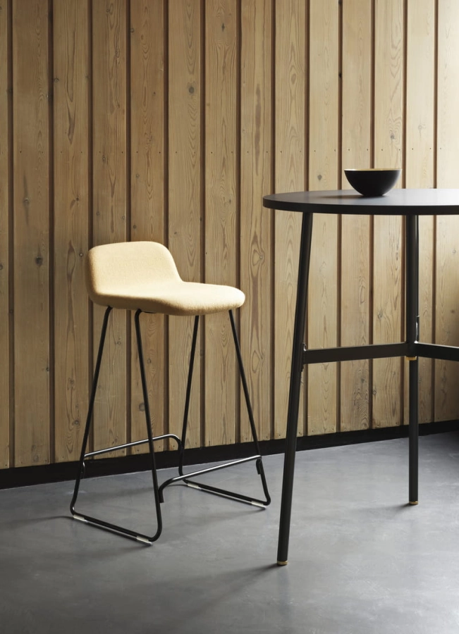 2020_Just_Barstool_65cm_w_Back_Full_Uph_Black_Steel_LDS18_01.jpg