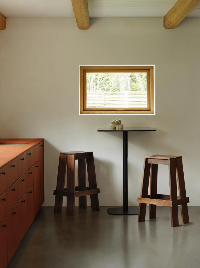 2024_Let_Barstool_75cm_Brown_Stained_Ash_Form_Café_Table_H104,5_Marble_Black.jpg