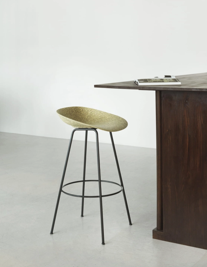 2023_Mat_Barstool_75_cm_Seaweed_Steel_Black.jpg