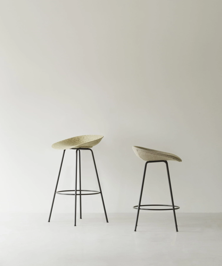 2023_Mat_Barstool_75_cm_Mat_Barstool_65_cm_Full_Upholstery_Seaweed_Steel_Black_Hallingdal_0227.jpg