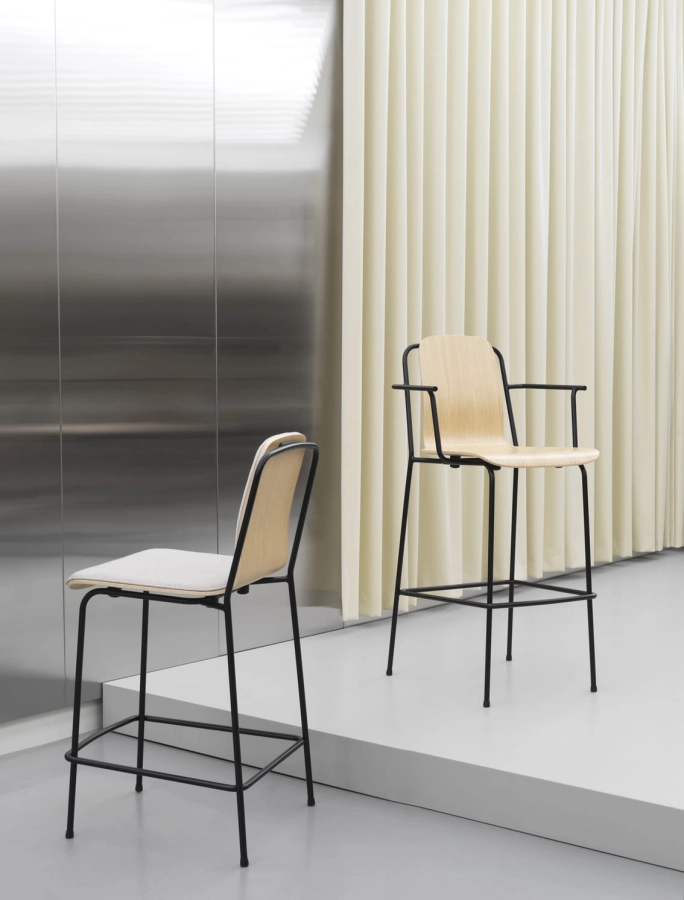 2020_Studio_Bar_Chair_Group_02 (1).jpg