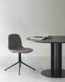 2023_Form_Chair_Steel_Swivel_Black_Alu_4L_Zero_0011_Dark_Brown_Scala_Table_Ø130_Black_Oak.jpg