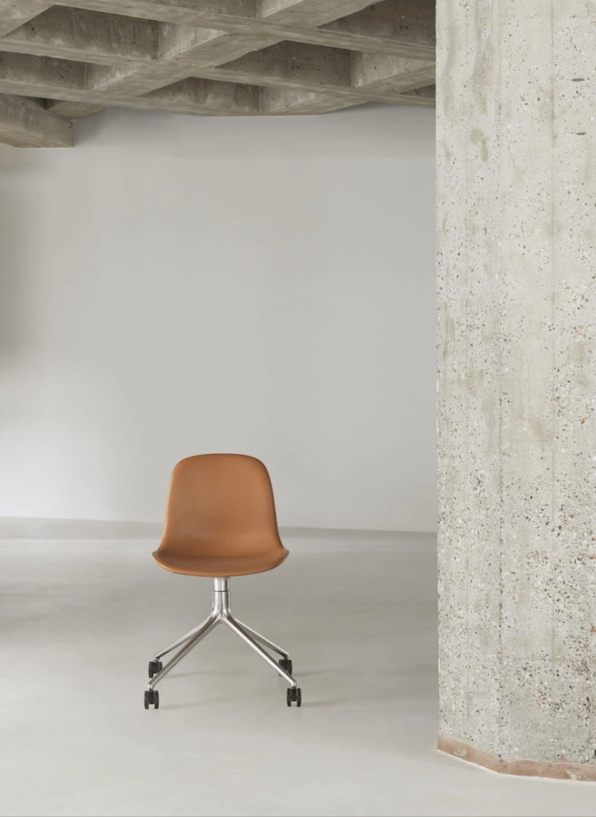 2021_Form_Chair_Swivel_4W_Alu_Full_Uph_Ultra_41574_01.jpg