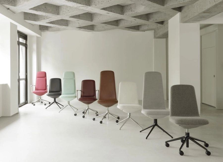 2022_Off_Chair_Group_01.jpg