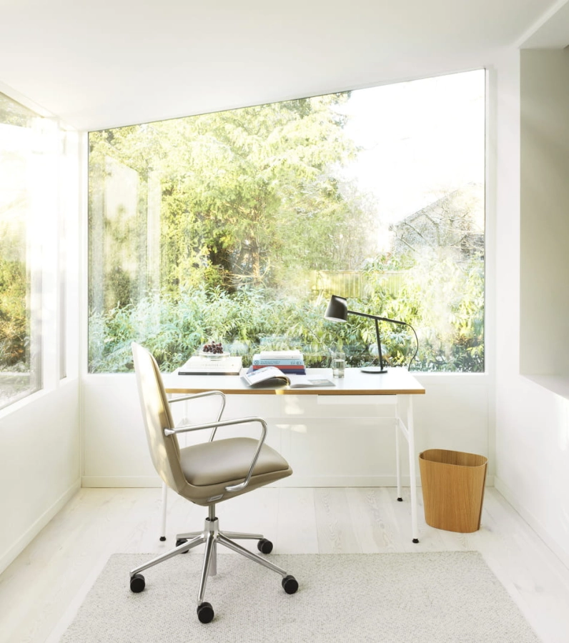 2022_Off_Armchair_Low_5W_Gaslift_Alu_With_Cushion_Ultra_41584_Journal_Desk_White_Tales_of_Wood_Office_Bin_Oak.jpg