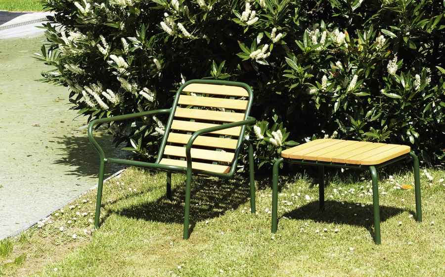 2023_Vig_Lounge_Chair_Wood_Dark_Green_Vig_Table_55x45_Dark_Green.jpg
