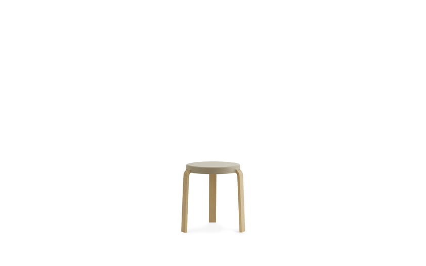 602286_Normann_Copenhagen_Tap_Stool_Oak_Sand_01.jpg