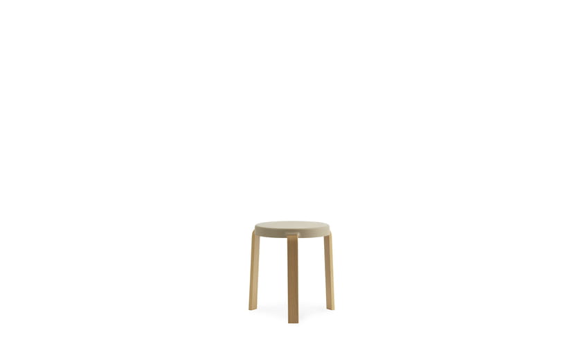 602286_Normann_Copenhagen_Tap_Stool_Oak_Sand_02.jpg