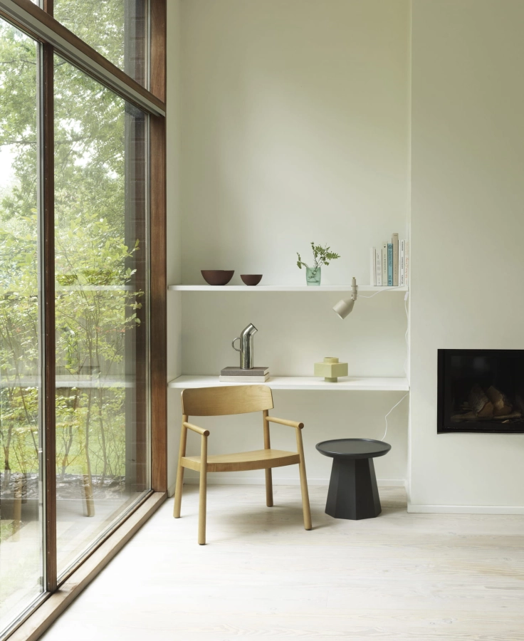 2023_Timb_Lounge_Armchair_Tan_Pine_Table_Small_Dark_Blue_Klip_Lamp_Warm_Grey.jpg