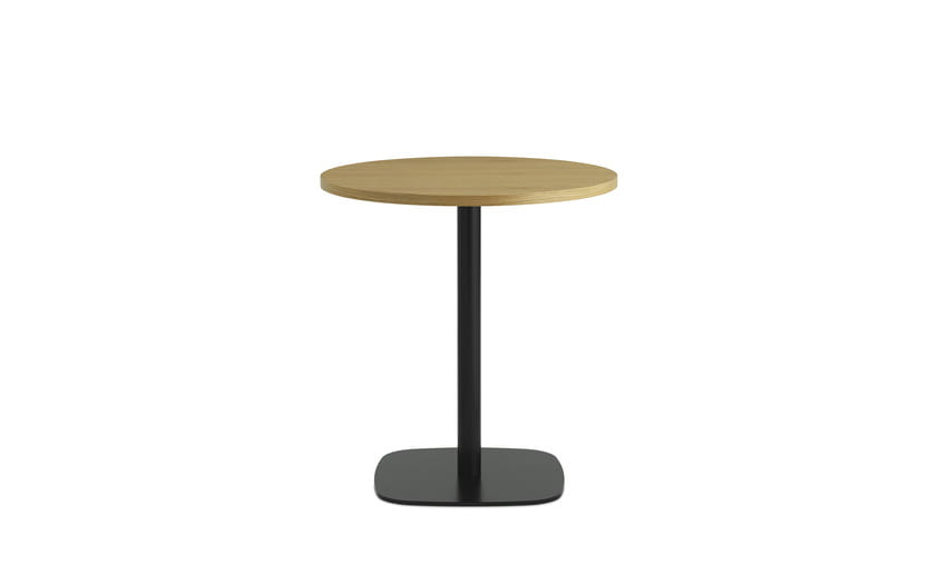 604130_Form_Cafe_Table_H74,5_Ø70cm_Oak_01.jpg