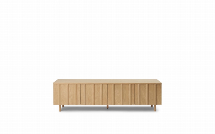 609500_Rib_Sideboard_Low_Oak_01.jpg