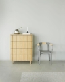 2024_Rib_Dresser_w.4_Drawers_Oak_Knot_Chair_Grey_Nature_Glint_Vase_Medium_Silver.jpg
