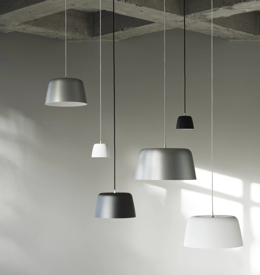 2022_Tub_Lamp_Group_02.jpg