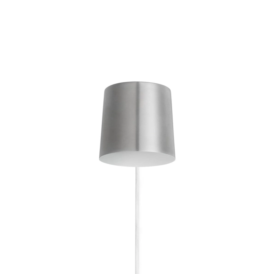 607940_Rise_Wall_Lamp_Stainless_Steel_02.jpg